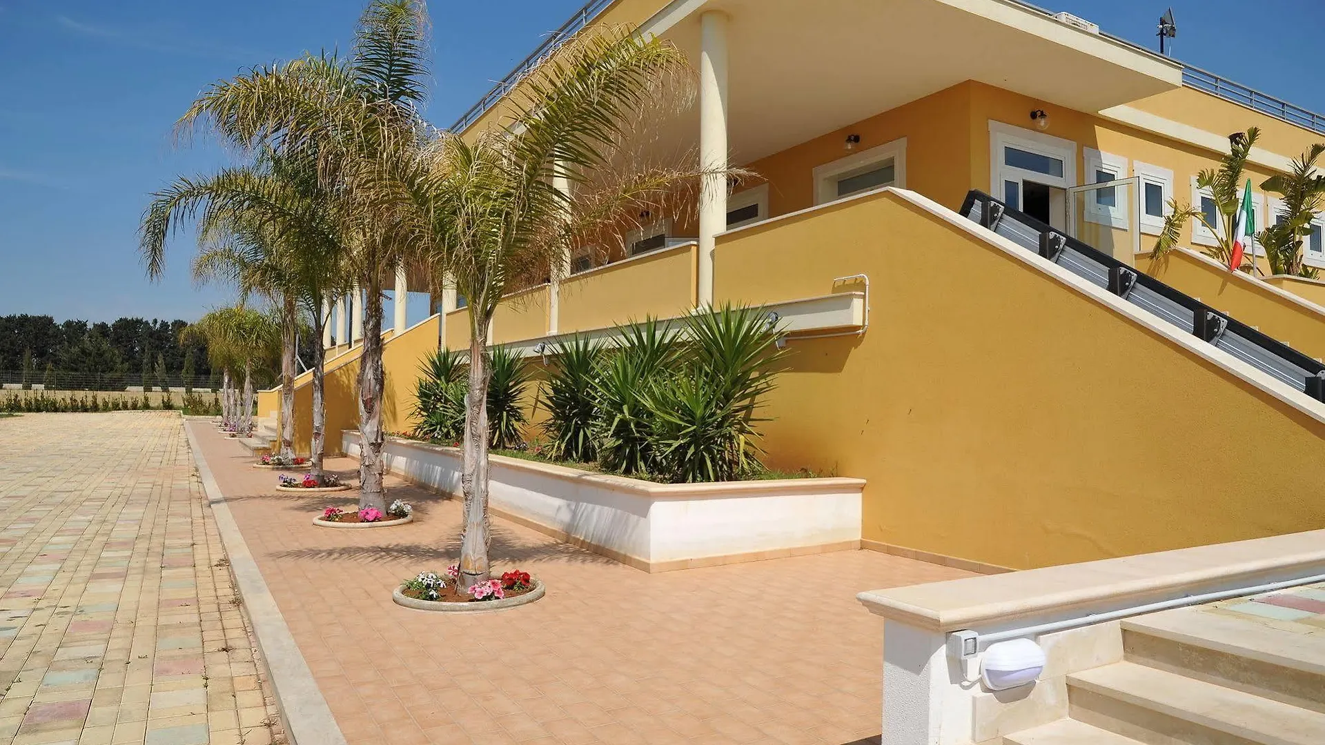 Calabernardo Resort